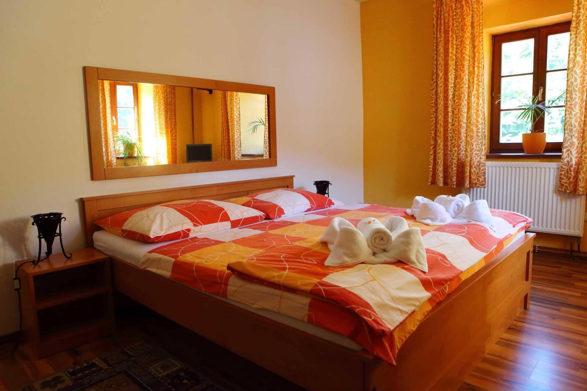 Hotel U Martina - Kocabka Rozmberk Nad Vltavou Luaran gambar